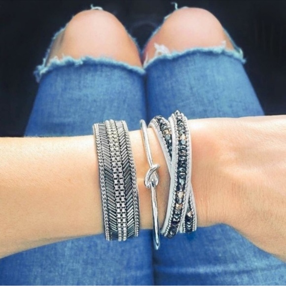 ❤️ Stella & Dot | *RETIRED* Silver Beaded Leather Wrap Bracelet - Picture 3 of 7